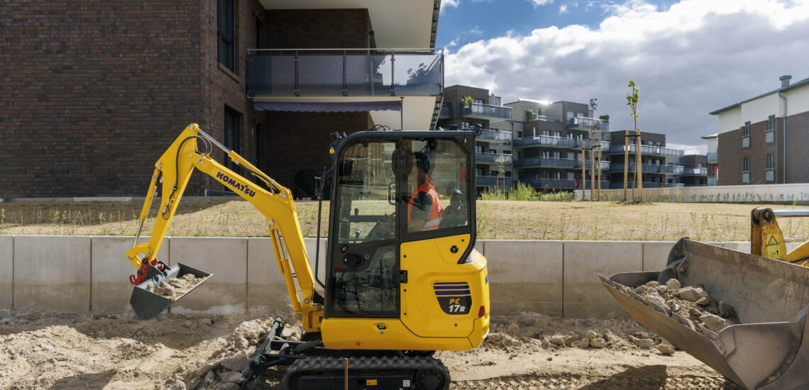 PC17R 5 action 1 1140x550